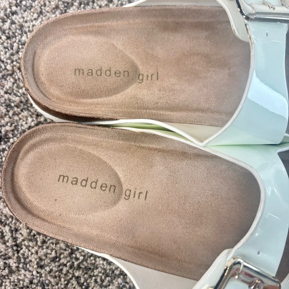 Madden Girl madden girl